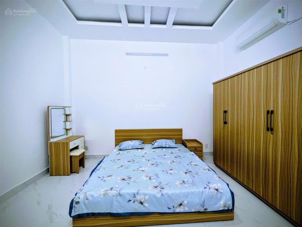 Bán gấp nhà hẻm xe tải 4 x 19  1 trệt 2 lầu tô ngọc vân, 5 phòng ngủ trong khu nội bộ giá 5,9 tỷ