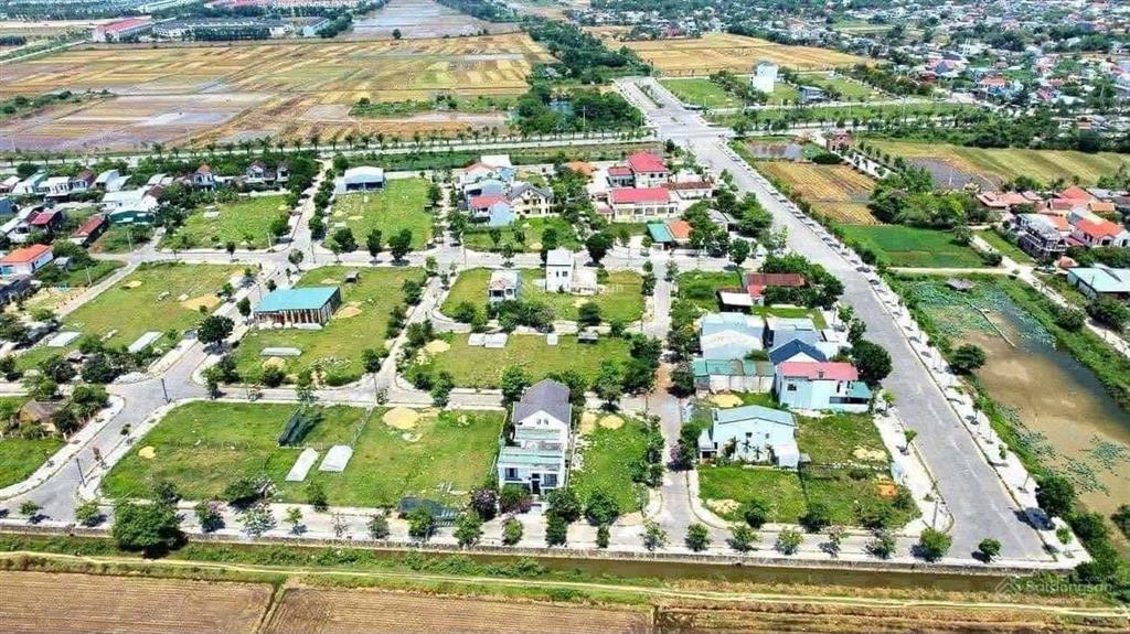 Td2 thủy vân, khổ biệt thự  gần ủy ban  công an tỉnh thành phố huế