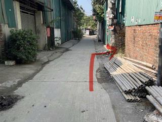 Mình chính chủ sổ đỏ cần bán mảnh đất 41m2 xóm 3 đồng nhân, giá 3,5 tỷ