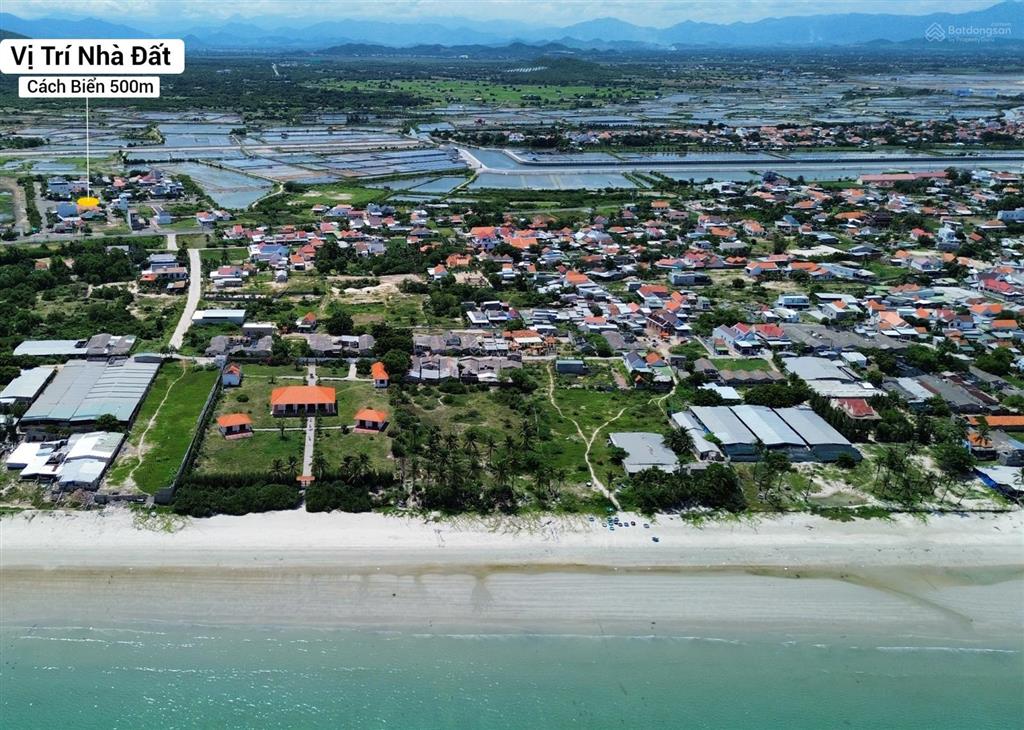 Bán nhà 212m2 cách biển dốc lết 500m sát bên khu tttm dịch vụ biển của tập đoàn hoàn cầu vị trí đẹp