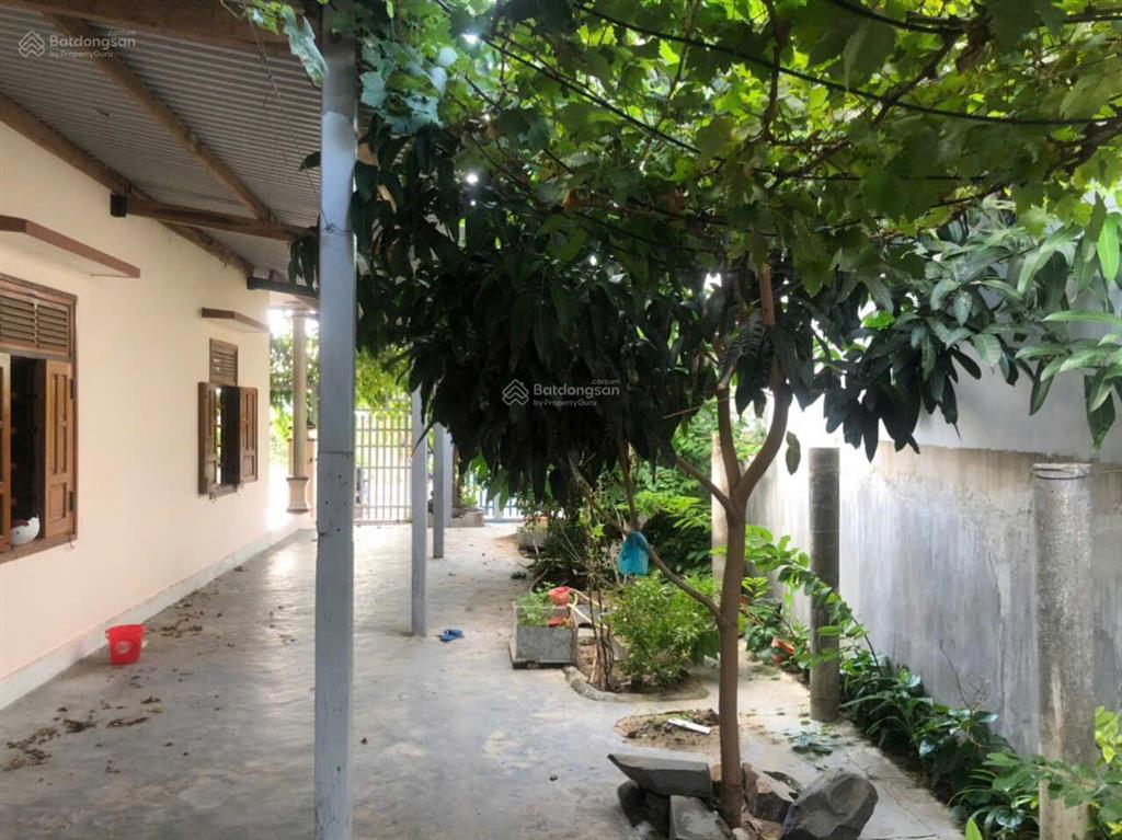 Bán nhà 212m2 cách biển dốc lết 500m sát bên khu tttm dịch vụ biển của tập đoàn hoàn cầu vị trí đẹp