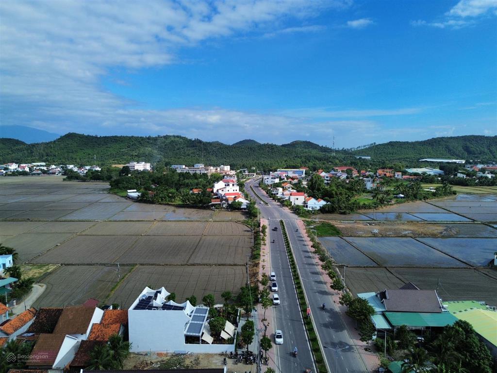 Đất thổ cư mặt đường 2/4 trung tâm thị xã ninh hòa khánh hòa giá đầu tư