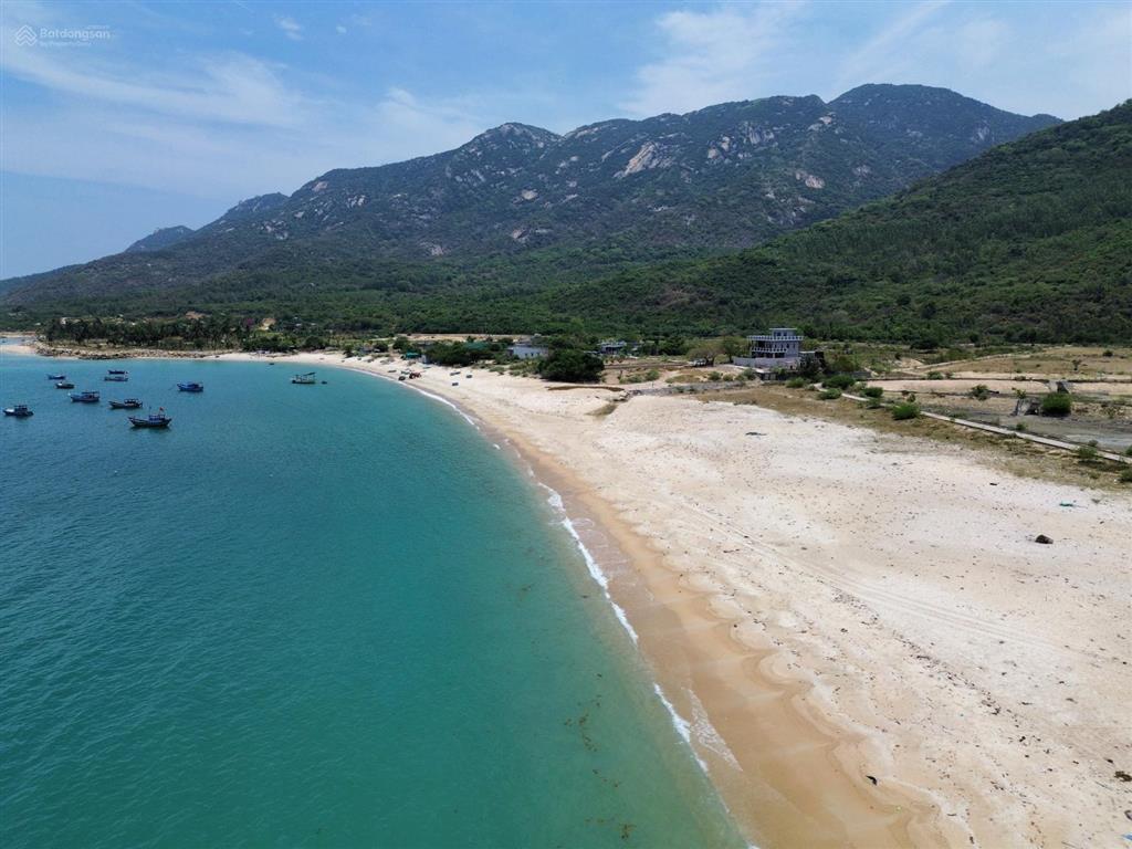 Đất thổ cư sát vịnh biển ninh vân siêu đẹp ngay cạnh biệt thự hiện hữu giá đầu tư