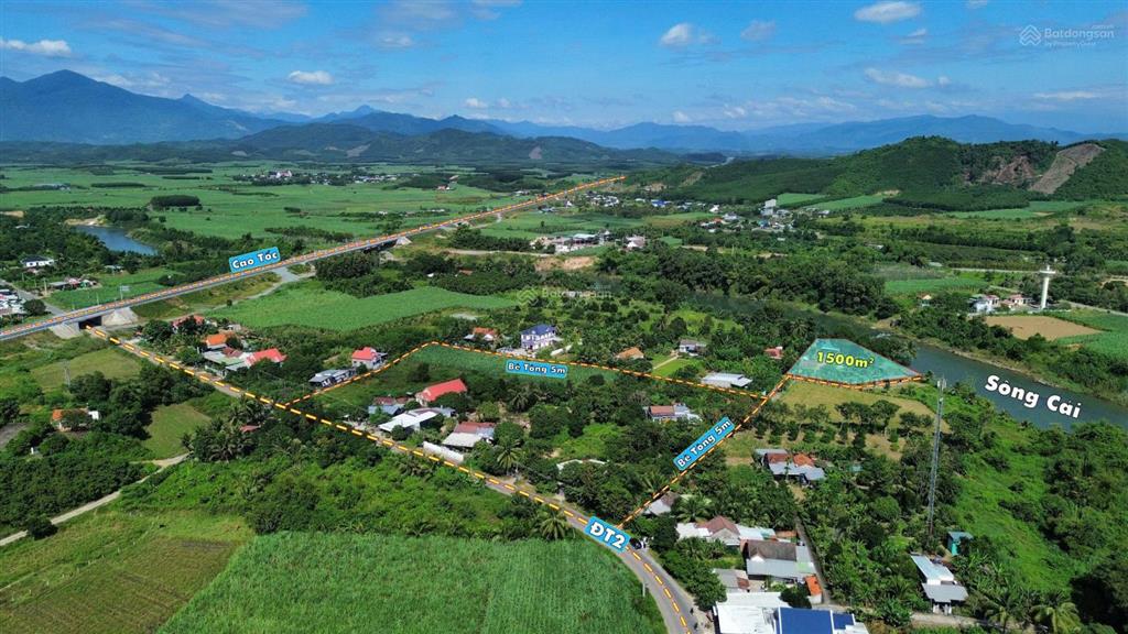 Nhà vườn siêu đẹp cách nha trang chỉ 27km view sông mát mẻ