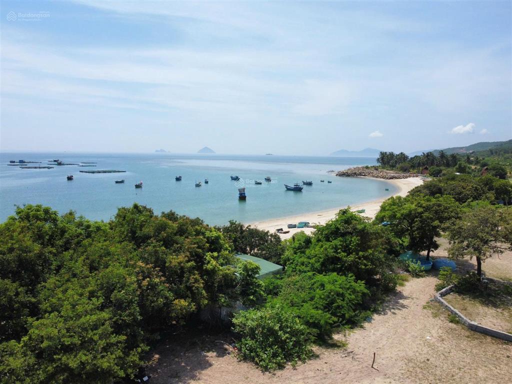 Lô đất biển siêu đẹp cách biển chỉ vài chục bước chân tầm nhìn ôm trọn biển