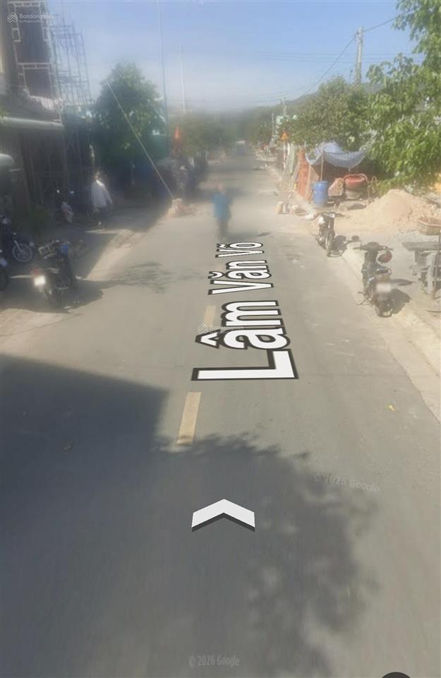 Bán đất 5x20m giá chỉ 3,6 tỷ đường lâm văn võ, phước hải. ngay quảng trường và bãi tắm tuyệt đẹp