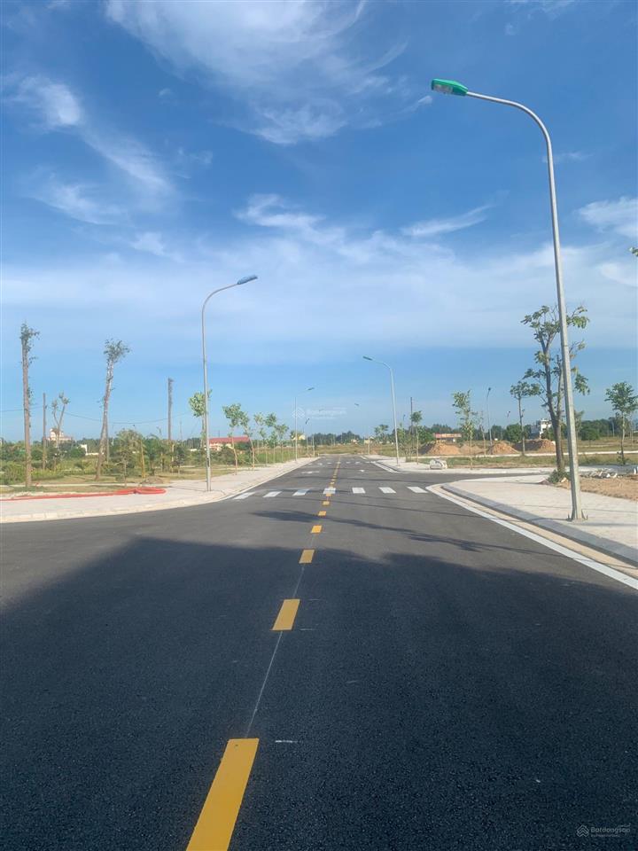 Vì tiến độ phải xây, bán gấp căn nhà vườn 175m2, giá tốt thị trường tại cửa lò beach villa
