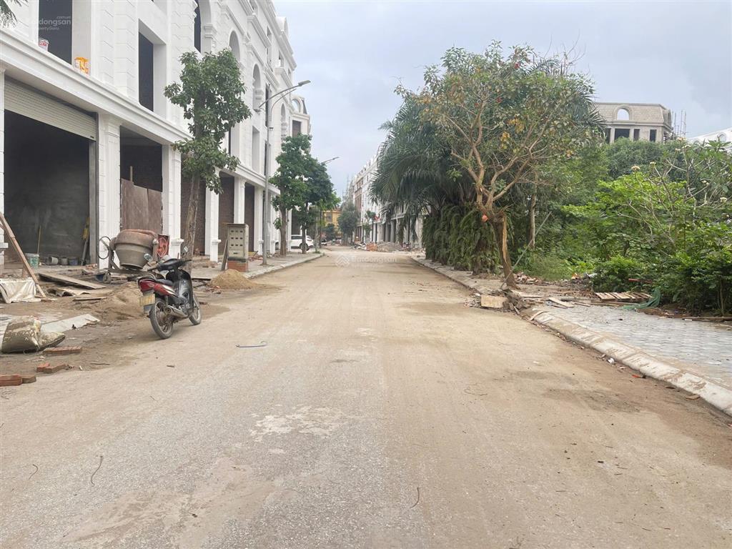 Rẻ nhất dự án phúc thành 3  chỉ với 5 tỷ rưỡi sở hữu 75m2 đất & tài sản trên đất nhà 4 tầng .