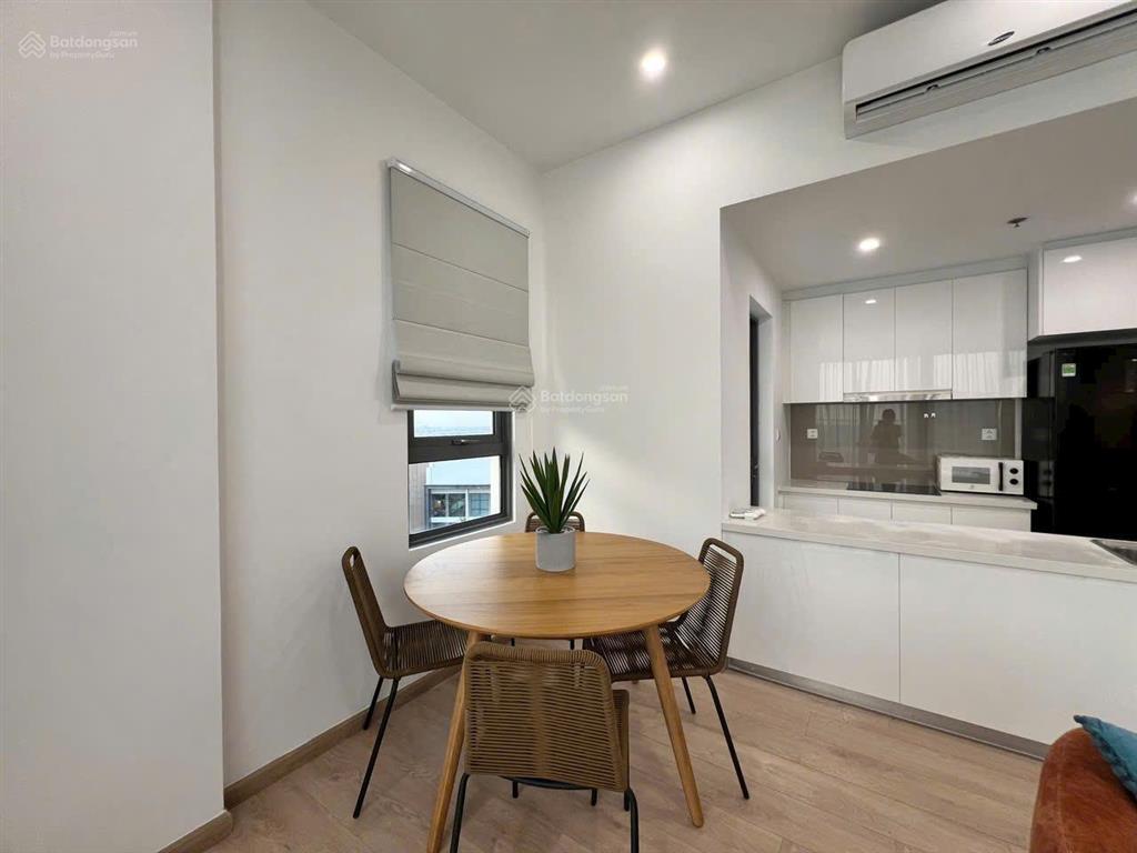 Chuyển nhượng căn hộ masteri an phú, thảo điền. 70m2 2pn 2wc sổ hồng sẵn giá chỉ 8,x tỷ
