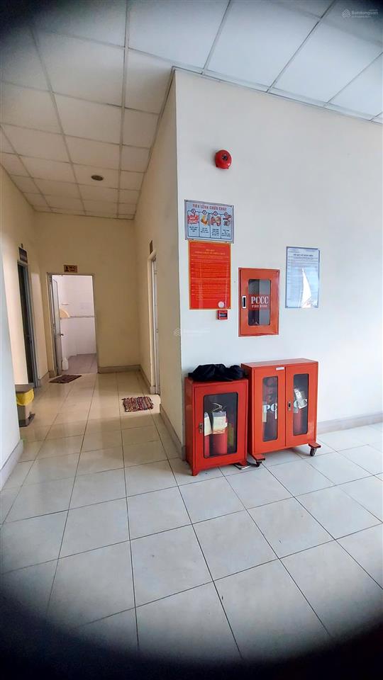Cho thuê vp 600m2 lầu 6 tại 12/1 nguyễn thị minh khai, p sài gòn. dt 20x30m. giá 550k/m2/th