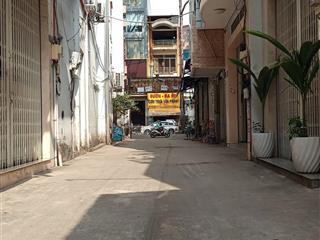 Hxh trần hưng đạo, p.1, q.5, dt 45m2, 5 tầng + thang máy, giá 9 tỷ 5.