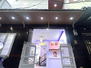 Hàn hải nguyên, p.2, q.11, dt 5,7 x 10m, 4 tầng, giá 7 tỷ 1.