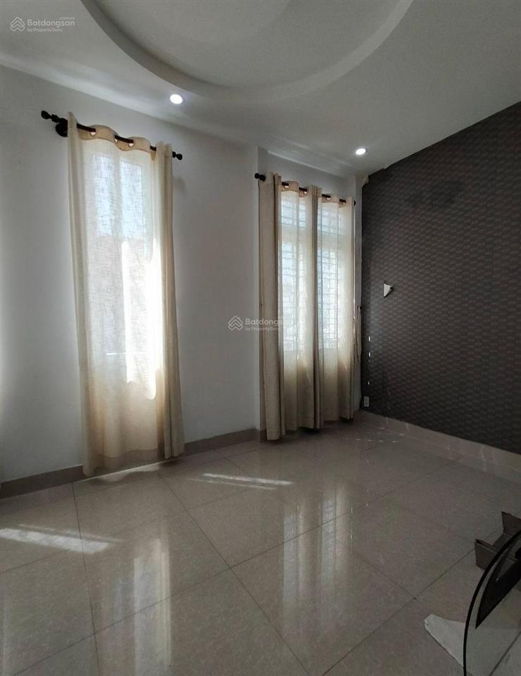 Nhà đẹp dương bá trạc, p.1, q.8, dt 50m2, 4 tầng, giá 6 tỷ 5.