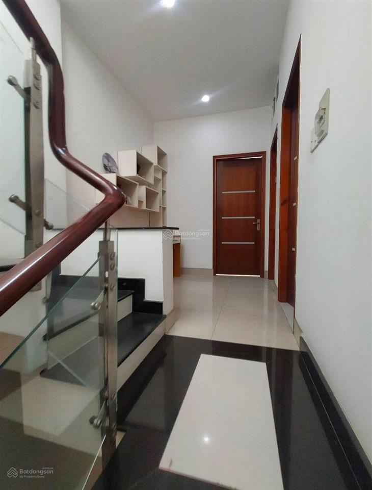 Nhà đẹp dương bá trạc, p.1, q.8, dt 50m2, 4 tầng, giá 6 tỷ 5.