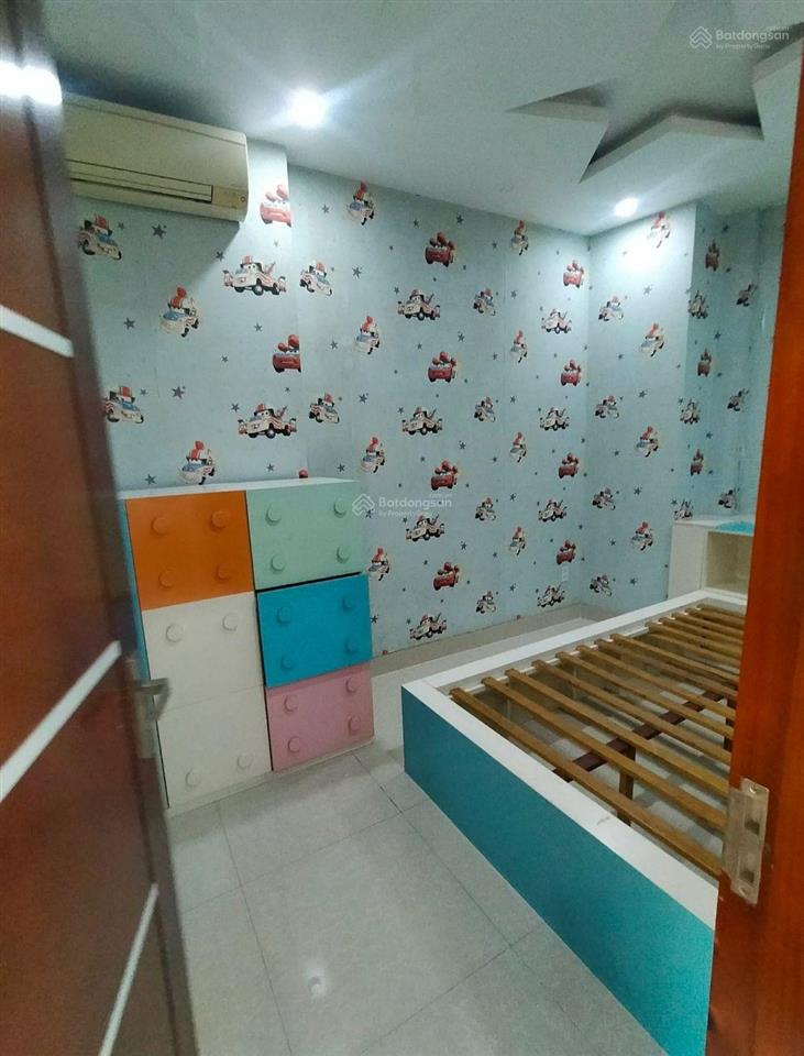 Nhà đẹp dương bá trạc, p.1, q.8, dt 50m2, 4 tầng, giá 6 tỷ 5.