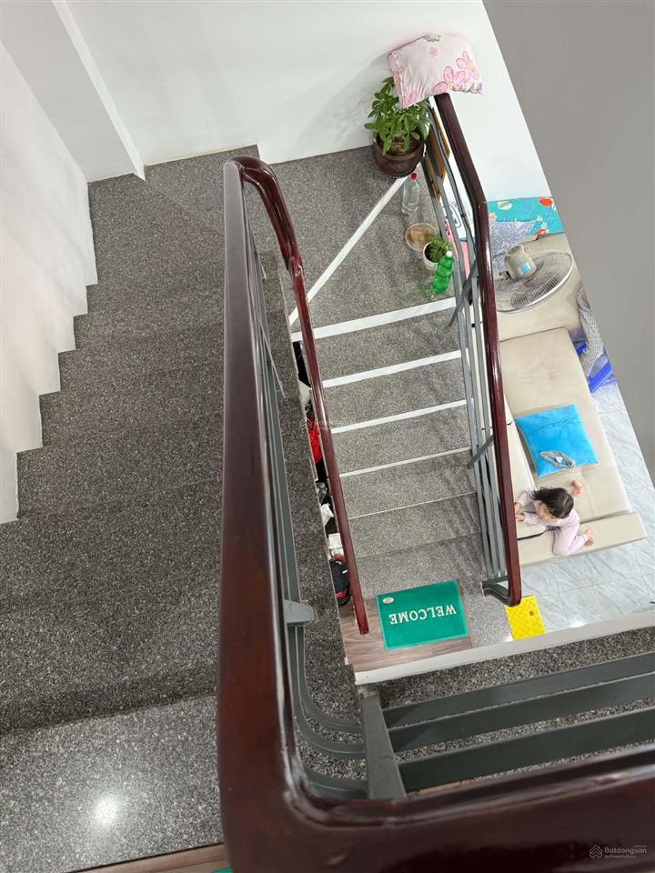 Mặt tiền kinh doanh cc ba tơ, p.7, q.8, dt 4 x 11m, 1 trệt 1 lầu mới, giảm 500 còn 3 tỷ 9.