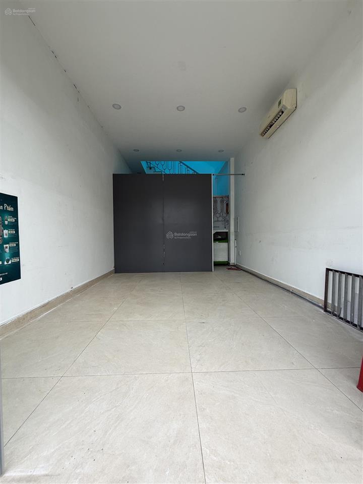 Cho thuê nguyên căn mặt tiền trần hưng đạo, p. 7, q. 5, 32m2, 2 tầng btct, giá 13 triệu