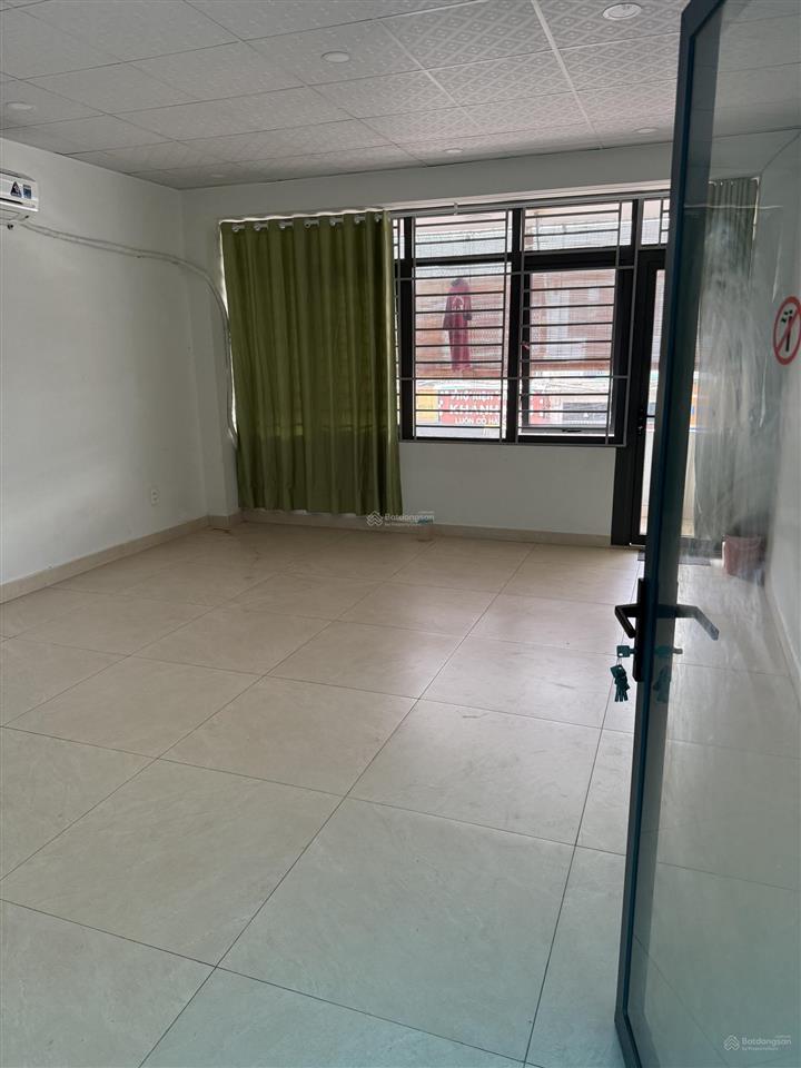 Cho thuê nguyên căn mặt tiền trần hưng đạo, p. 7, q. 5, 32m2, 2 tầng btct, giá 13 triệu