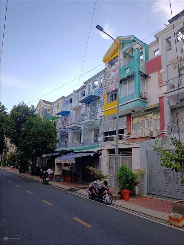Mặt tiền đường kdc cao lỗ, p.4, q.8, dt 70m2, 4 tầng, giá 14 tỷ 8.