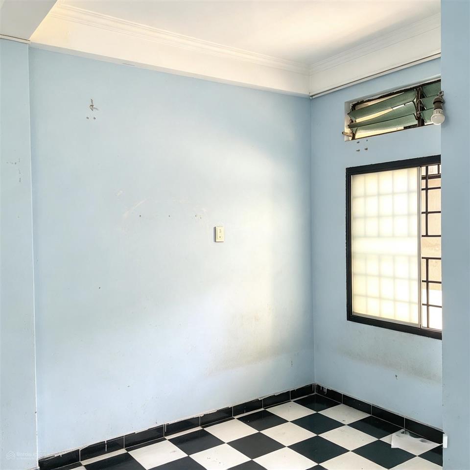 Hẻm 5m tứ hải, p.6, tân bình, kế bên bắc hải, dt 3,9 x 9m, 4 tầng, giá 5 tỷ 7.