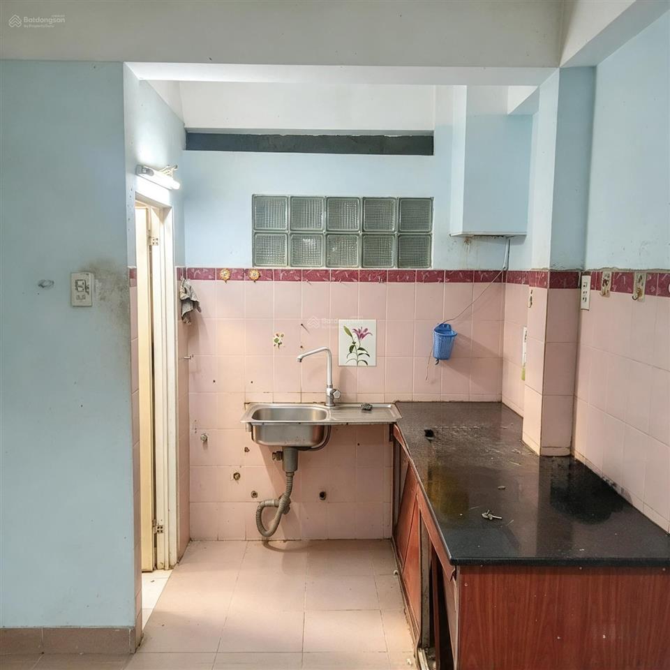 Hẻm 5m tứ hải, p.6, tân bình, kế bên bắc hải, dt 3,9 x 9m, 4 tầng, giá 5 tỷ 7.