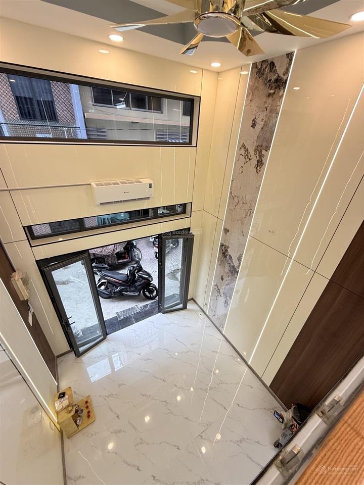 Nhà đẹp an bình, p.5, q.5, dt 3,3 x 8,5m, 4 tầng, giá 5 tỷ 99.
