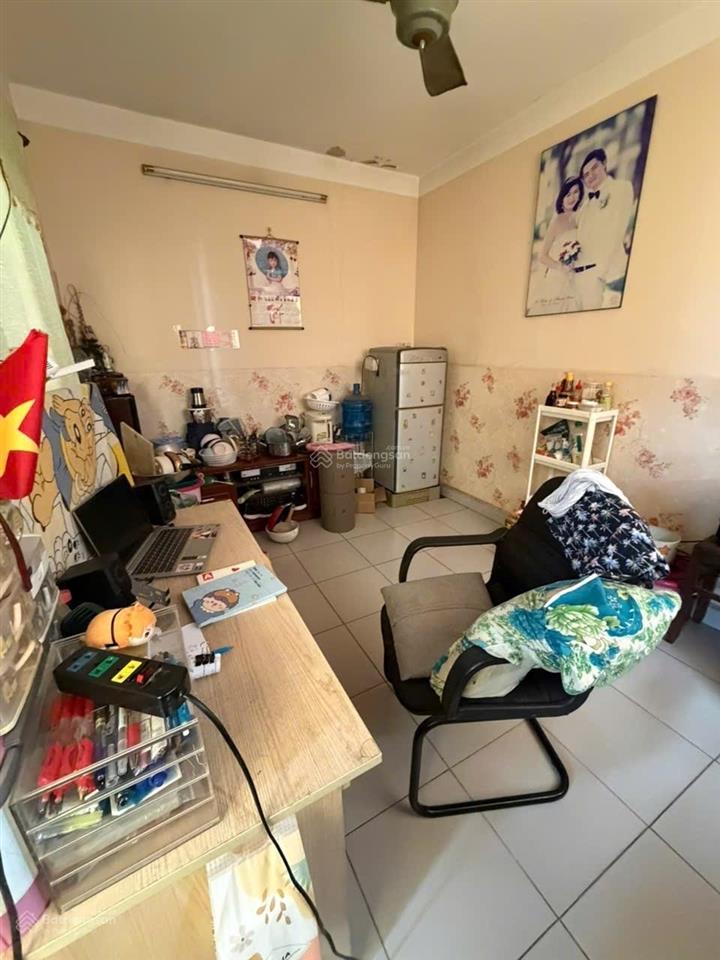 Trần hưng đạo, p.1, q.5, dt 4 x 14m, 5 tầng, giá 8 tỷ 99.