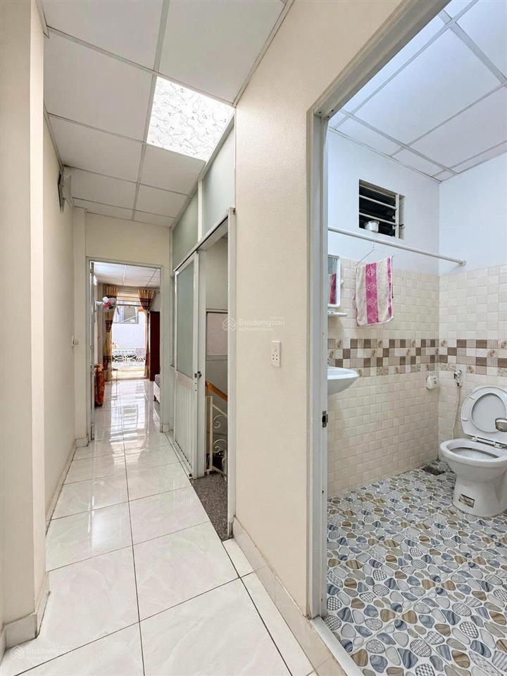Âu dương lân, p.3, q.8, dt 4 x 16m, 2 tầng, giá 7 tỷ 2.