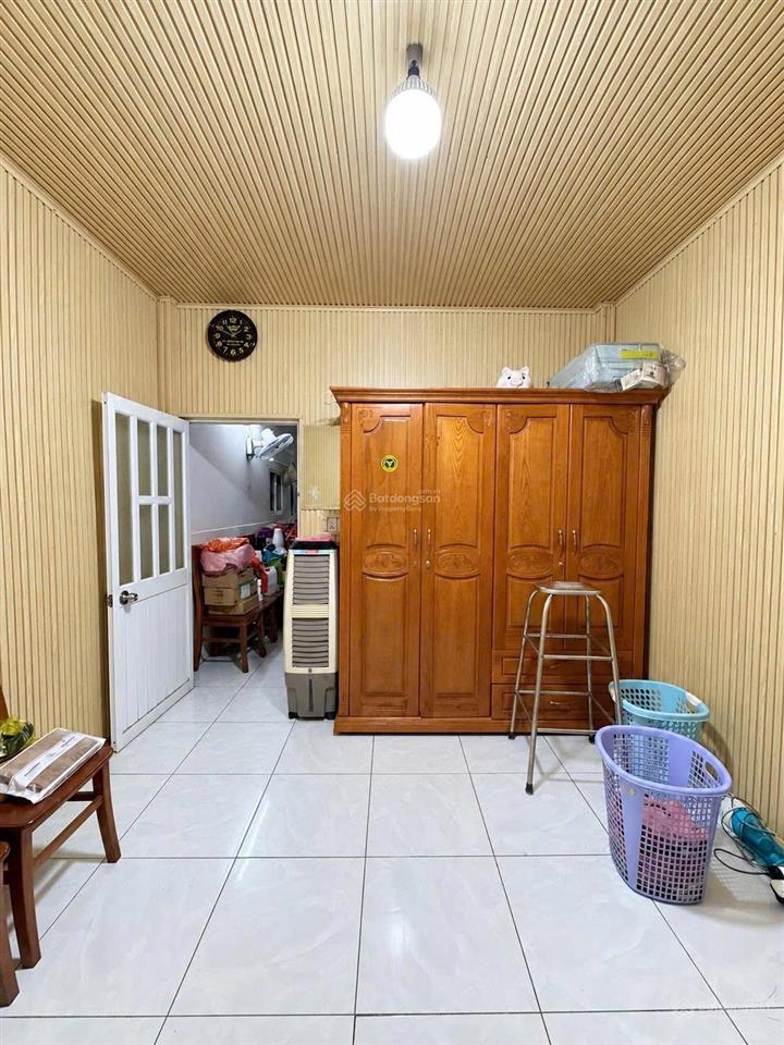 Âu dương lân, p.3, q.8, dt 4 x 16m, 2 tầng, giá 7 tỷ 2.