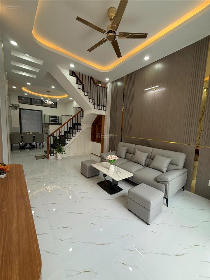 Mặt tiền kinh doanh bùi điền, phường 4, quận 8, dt 3,5 x 12m, nở 4,1m, 4 tầng, giá 9 tỷ 250.