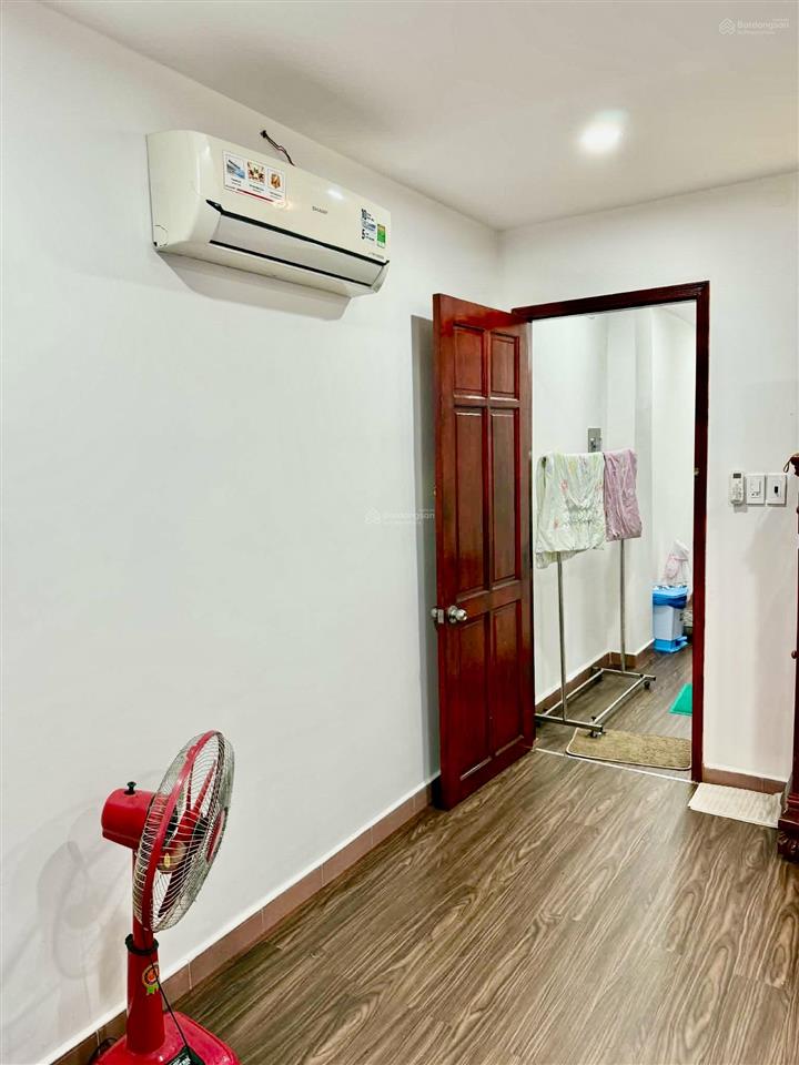 Mặt tiền kinh doanh chung cư ba tơ, q.8, dt 4 x 11m, 1 trệt 1 lầu mới, giảm 500 triệu còn 3 tỷ 8.