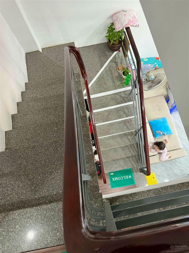 Mặt tiền kinh doanh chung cư ba tơ, q.8, dt 4 x 11m, 1 trệt 1 lầu mới, giảm 500 triệu còn 3 tỷ 8.