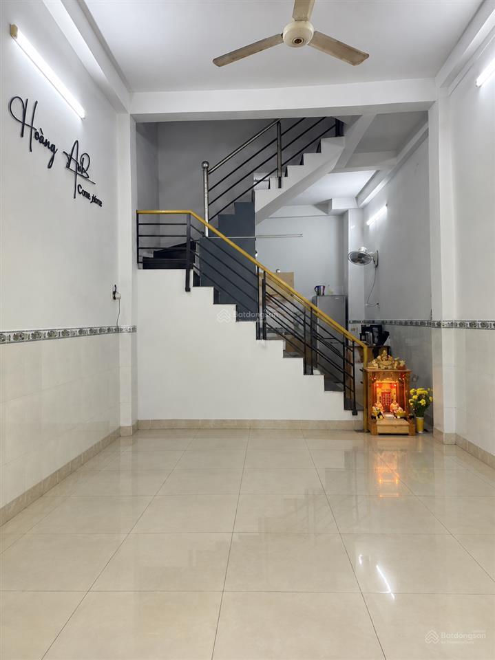Hẻm 4m dương bá trạc, p.1, q.8, dt 4 x 11m, 2 lầu đúc btct, giá 4 tỷ 99.