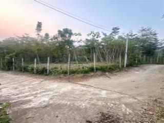 Cần bán lô đất hai đường đi 560m2 mt 30m, 400m2 thổ cư tại khánh thượng  ba vì