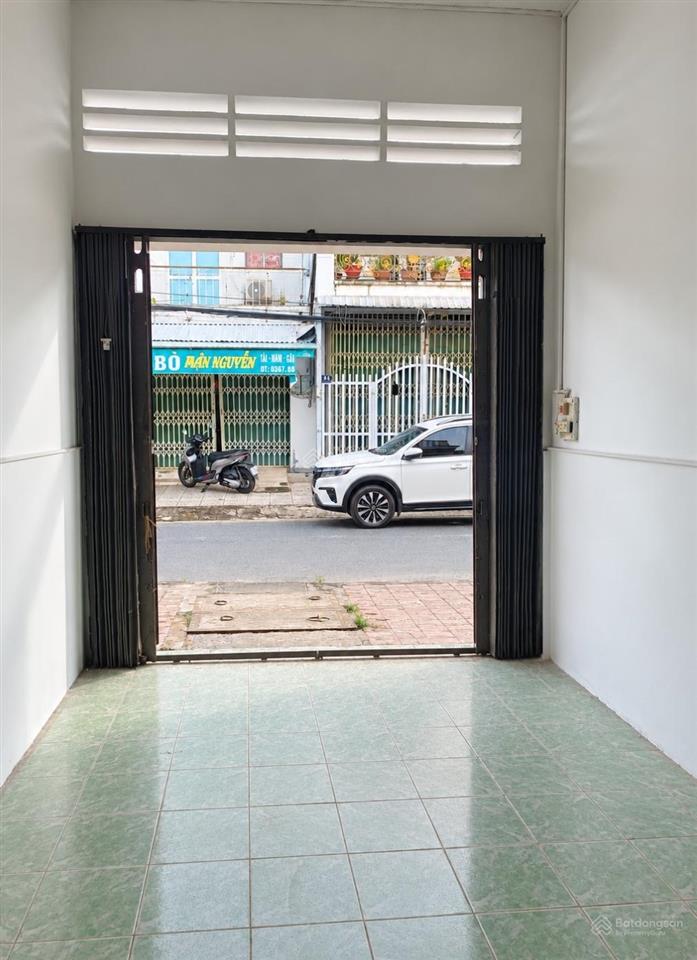 Cho thuê kiốt mặt bằng kinh doanh rạch giá  giá rẻ 3 tr/tháng (có gác, toilet riêng)