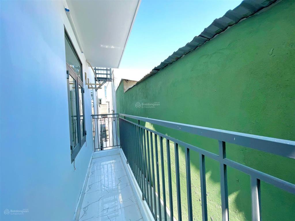 Bán nhà 3 tầng đường tháp bà,gần biển tttp nha trang,sổ hồng.