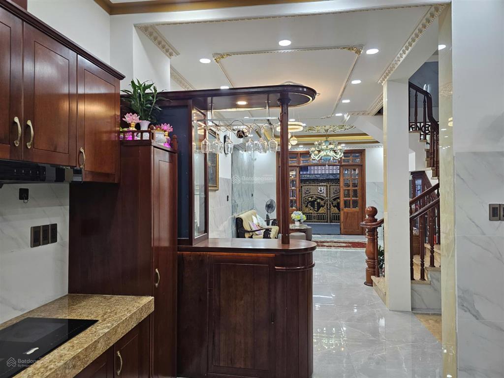 Cho thuê nhà nguyên căn 1 trệt 2 tầng có 3 phòng ngủ, đầy đủ nội thất ngay kđt mỹ gia gói 2