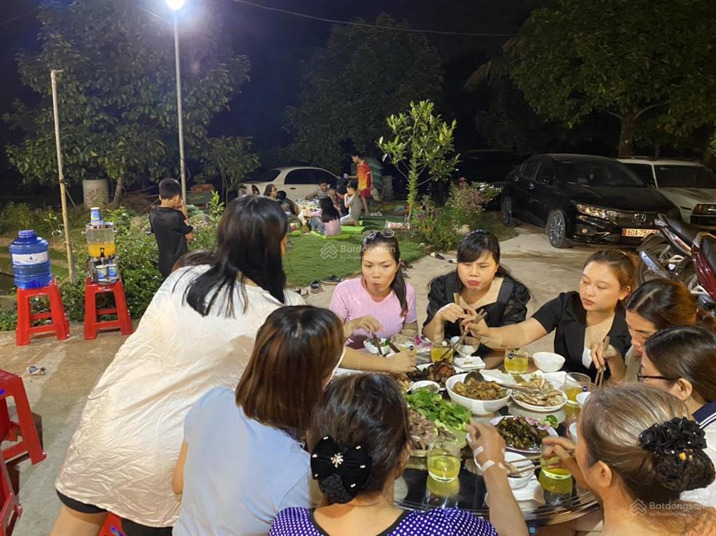 Vườn trái cây nghỉ dưỡng tại dầu giây