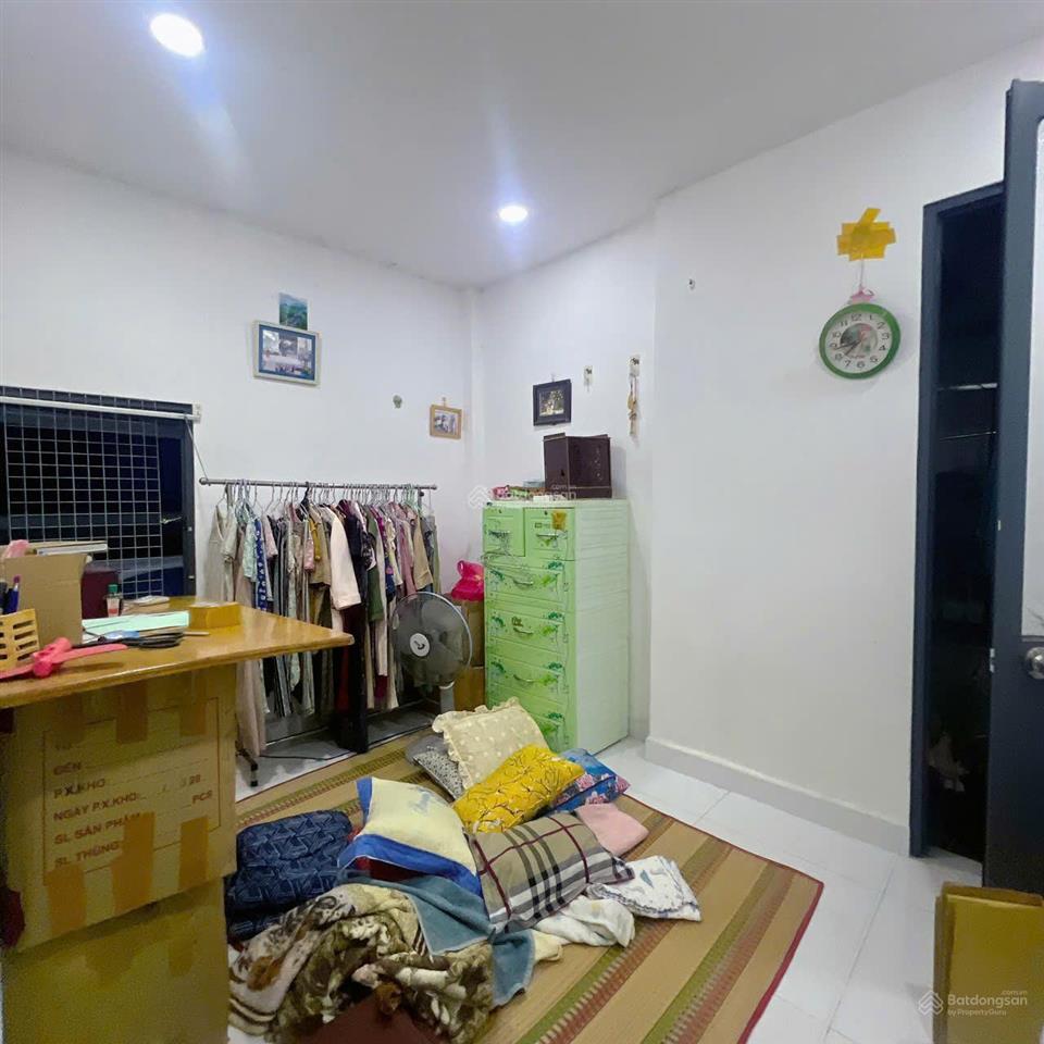 Chính chủ bán nhà hẻm 439// đoàn văn bơ q4 (phường xóm chiếu) gần trung tâm q1