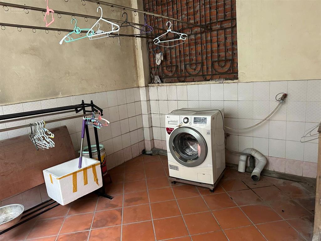 Cho thuê nhà tại nguyễn xiển 50m2 x 5 tầng, giá 12tr