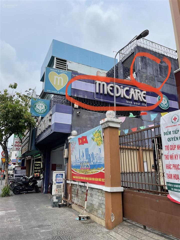 Mặt tiền 60 bạch đằng, 55tr/tháng, 110m2