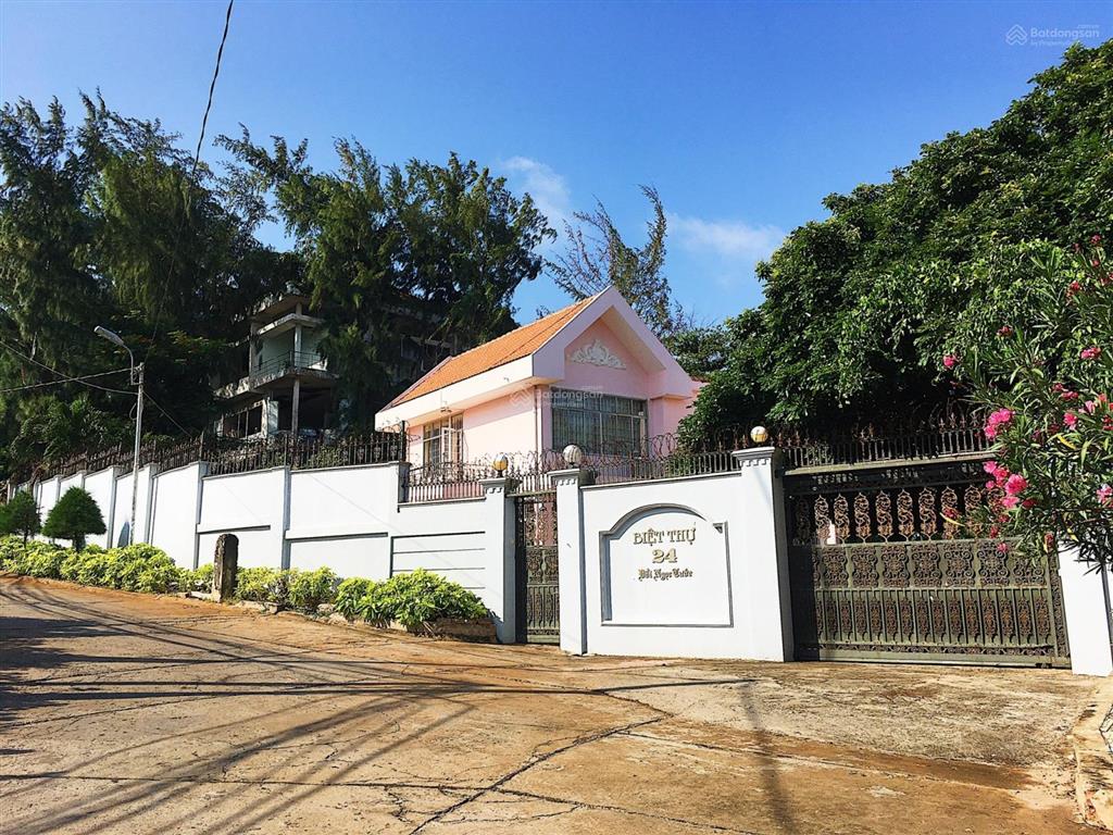 Villa vũng tàu, 24 đào duy từ, 45tr/tháng, 700m2 (đồi ngọc tước)