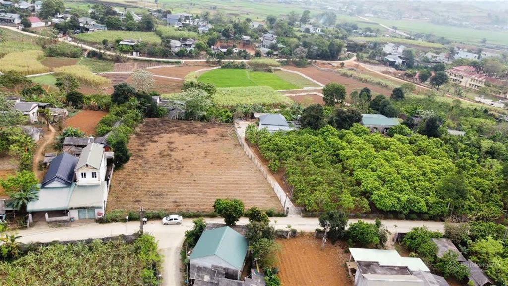 Bán đất tại dũng phong, cao phong, hòa bình, 3,5 tỷ, 2273 m2 siêu đẹp có 1640m2 là thổ cư