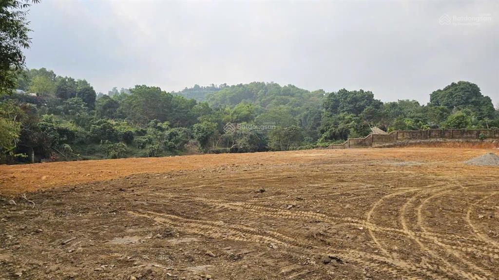 Bán đất tại cư yên, lương sơn, hòa bình, gần với legacy hill, diện tích 3100m2, có ao