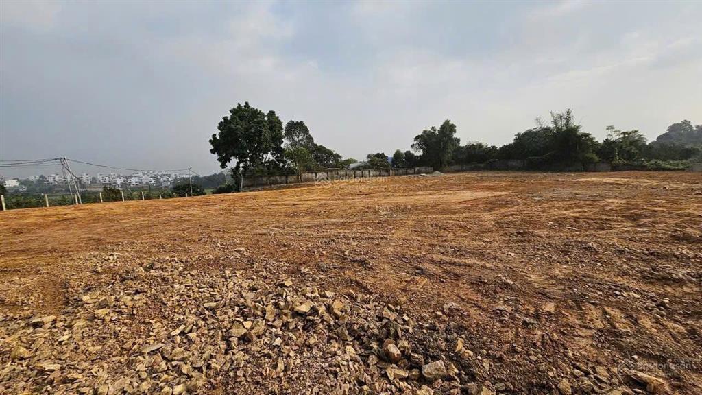 Bán đất tại cư yên, lương sơn, hòa bình, gần với legacy hill, diện tích 3100m2, có ao