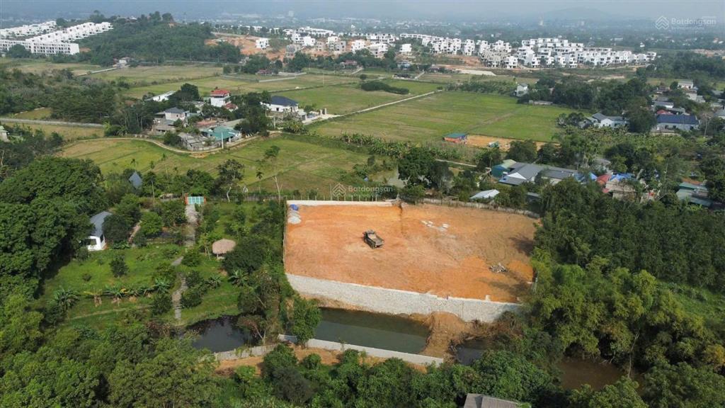 Bán đất tại cư yên, lương sơn, hòa bình, gần với legacy hill, diện tích 3100m2, có ao