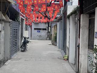 Cho thuê nhà riêng tại ngõ 226, lê lai, 70m2, giá cực chất 7 triệu vnd