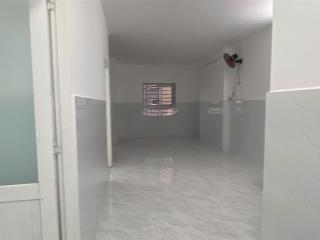 Cho thuê căn hộ hedoco tầng 18, 2pn,1wc, giá 5tr/ tháng  0364 557 ***