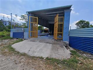 Cho thuê nhà nguyên căn 2pn, mới toanh, có sân vườn  4tr/ tháng