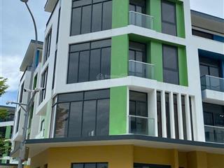 Bán nhanh căn nhà phố meyhome phú quốc
